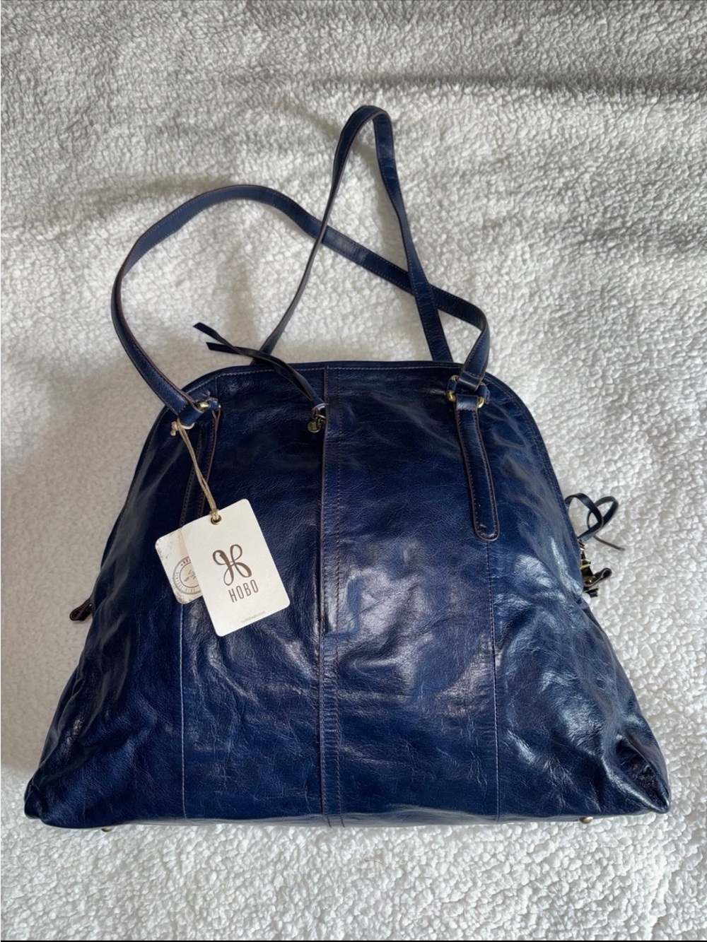HOBO ‘DELANY’ BAG